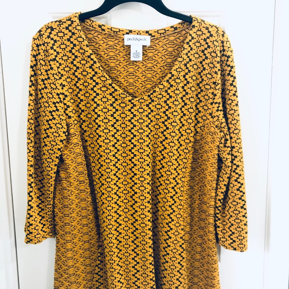 Peck & Peck top stretchy and soft